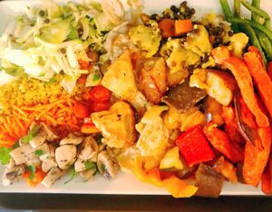 Cold and hot selections  at Smart Green Corner in Bordeaux