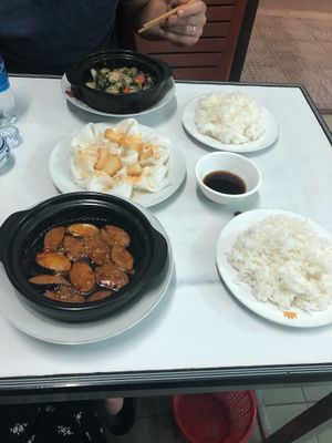 Clay pot tofu, “wet cake” noodles and lemongrass mushrooms with rice at Thien Phu in Hue