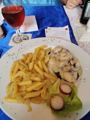 Sehr leckeres Essen. Komplett vegan at Blumenhotel Restaurant in Bergneustadt