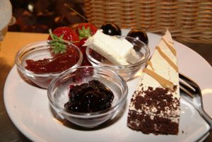 Sweet Breakfast at Velicious in Berlin