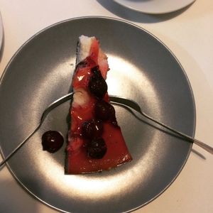 Cherry cheese cake at Velicious in Berlin