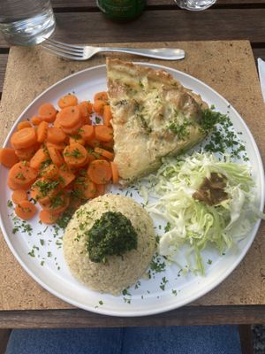 Dinner 🤤 Vegan quiche with broccoli and selfmade vegan cheese out of cashews. The wild garlic pesto was perfect 😍  at Eco Rooms Slovenia in Sela Nad Podmelcem