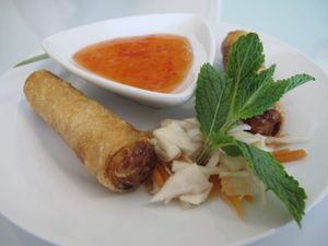 springs rolls at Thoi Lai Quan in Hamburg