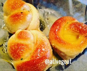 garlic rolls  at Vito's Pizza and Ristorante in Alpharetta
