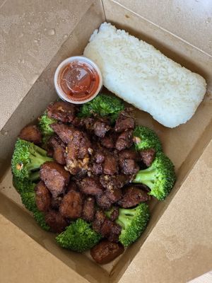 Kai Ga Tiam & Sticky Rice is a MUST-TRY 🤤 at H.O.P.E. in Studio City