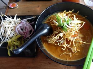 Kao Soi at H.O.P.E. in Studio City