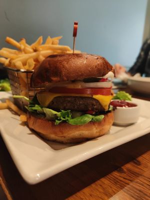  at H.O.P.E. in Studio City