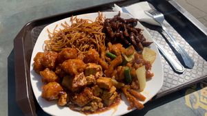 3000 HUF for 1 carb and 4 toppings  at 96 Zen Etterem in Budapest