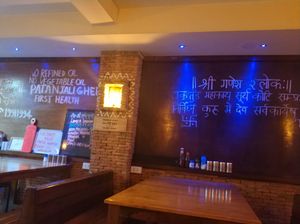 Notice at Guptaji Ki Kitchen in Bangkok