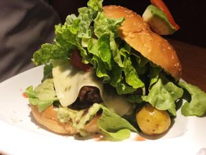 Hamburguesa simple!! Jaja. Suuuper rica con queso vegano at Amaranto in Guayaquil