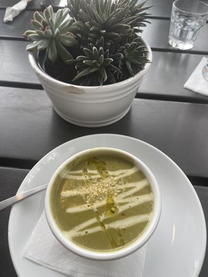 Green goddess soup of the day. Delicious 🤤   at Fruits & Roots in Stuart