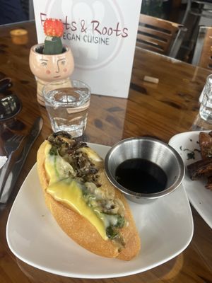 French dip with au jus #Veganuary at Fruits & Roots in Stuart