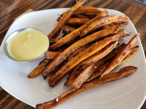 Sweet potato fries (oven roasted, you can also choose fried if you prefer) at Fruits & Roots in Stuart