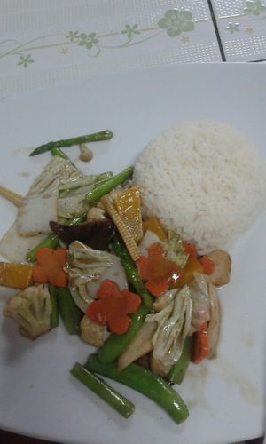 ผัดผักรวมมิตร at Chan-Pak in Bangkok