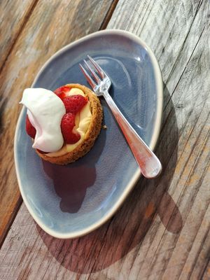 Aardbeienslofje at Bindicafe in Amersfoort