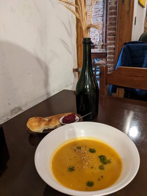 Sopa de zapallo (squash soup) at La Fonda in Montevideo