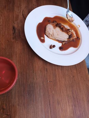  at La Fonda in Montevideo