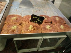 vegane Süßigkeiten at Cigköftem in Hamburg