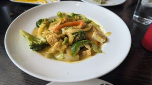 Malaysian Curry (4/5) at Mango Thai and Pan-Asian Cuisine  in Kingston