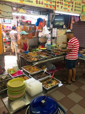 Buffet in the open air food court at Tian Tian Vegetarian in Taiping