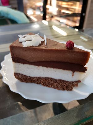 after eight at Sweet Secret of Raw in Prague