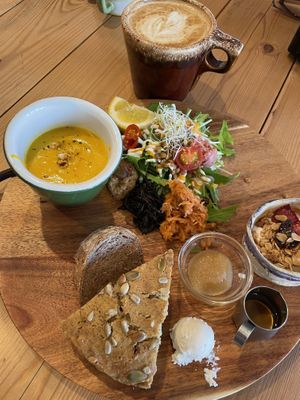 Special morning set  at Phalam Cafe in Kyoto