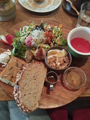 Morning special set at Phalam Cafe in Kyoto