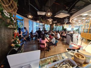 Christmas period at nomVnom Bistro - Clarke Quay in Central Singapore