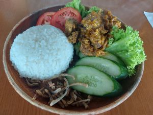 Toon rendang rice at nomVnom Bistro - Clarke Quay in Central Singapore