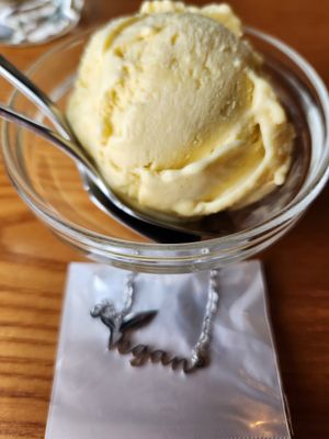 Vegan mango ice cream 🍦 😋 at nomVnom Bistro - Clarke Quay in Central Singapore