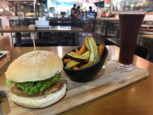 Great simple meal at nomVnom Bistro - Clarke Quay in Central Singapore