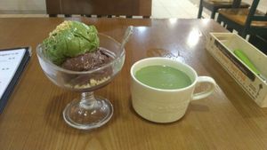 Ice cream. Chocolate and matcha. They also have coffee flavour at nomVnom Bistro - Clarke Quay in Central Singapore