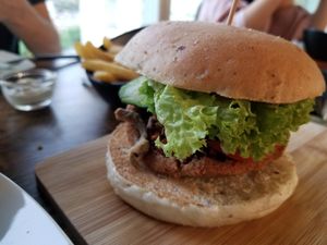 A-lamak burger at nomVnom Bistro - Clarke Quay in Central Singapore