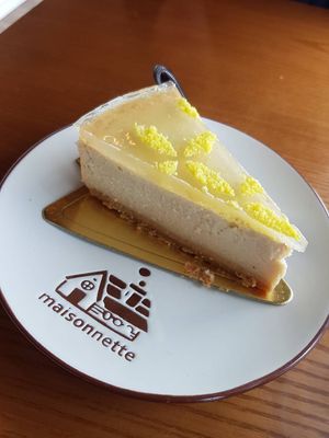 Yuzu cheese cake at nomVnom Bistro - Clarke Quay in Central Singapore