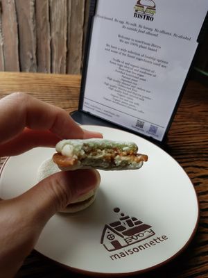 甜而不腻 at nomVnom Bistro - Clarke Quay in Central Singapore