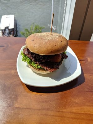 Tempelicious at nomVnom Bistro - Clarke Quay in Central Singapore