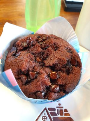 Chocolate chip muffin at nomVnom Bistro - Clarke Quay in Central Singapore