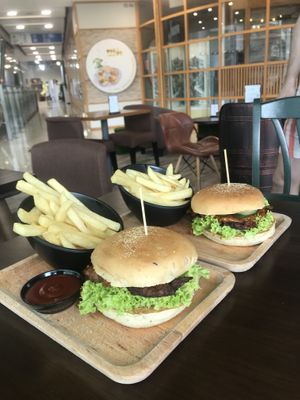 Tasty at nomVnom Bistro - Clarke Quay in Central Singapore