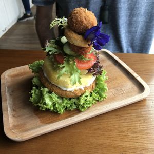 Bonsai burger at nomVnom Bistro - Clarke Quay in Central Singapore