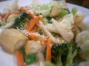 Stir fried mixed veggies at La Carotte Qui Rit in Koh Tao