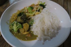 Curry with Rice Noodles at La Carotte Qui Rit in Koh Tao