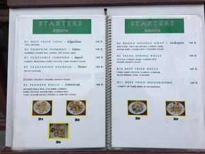 Starters at La Carotte Qui Rit in Koh Tao