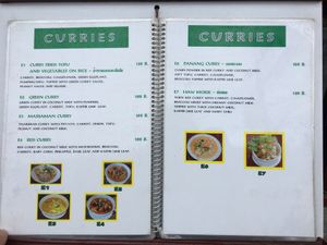 Curries  at La Carotte Qui Rit in Koh Tao