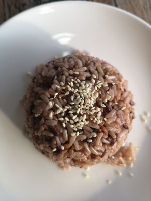 Brown rice at La Carotte Qui Rit in Koh Tao