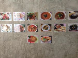 selection of dishes at La Carotte Qui Rit in Koh Tao