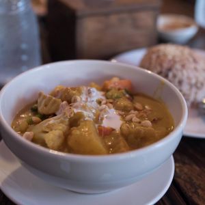 Vegan Massaman Curry at La Carotte Qui Rit in Koh Tao