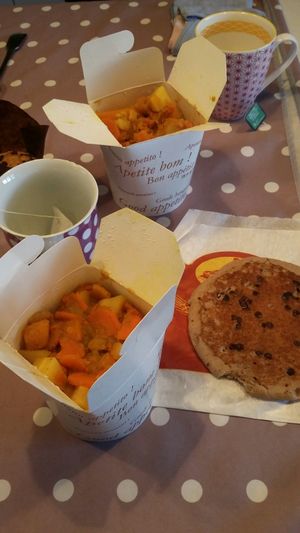 curry de légumes et pancake at Les Petits Plats d'Anna - Food Truck in Angers