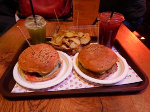 burger and potatoes with fresh juice  at Veg & Veg in Florence