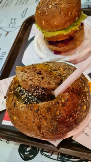 Soap in the bread and Asian Hamburguer at Veg & Veg in Florence