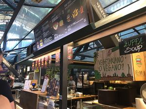 veg and veg stall at Veg & Veg in Florence